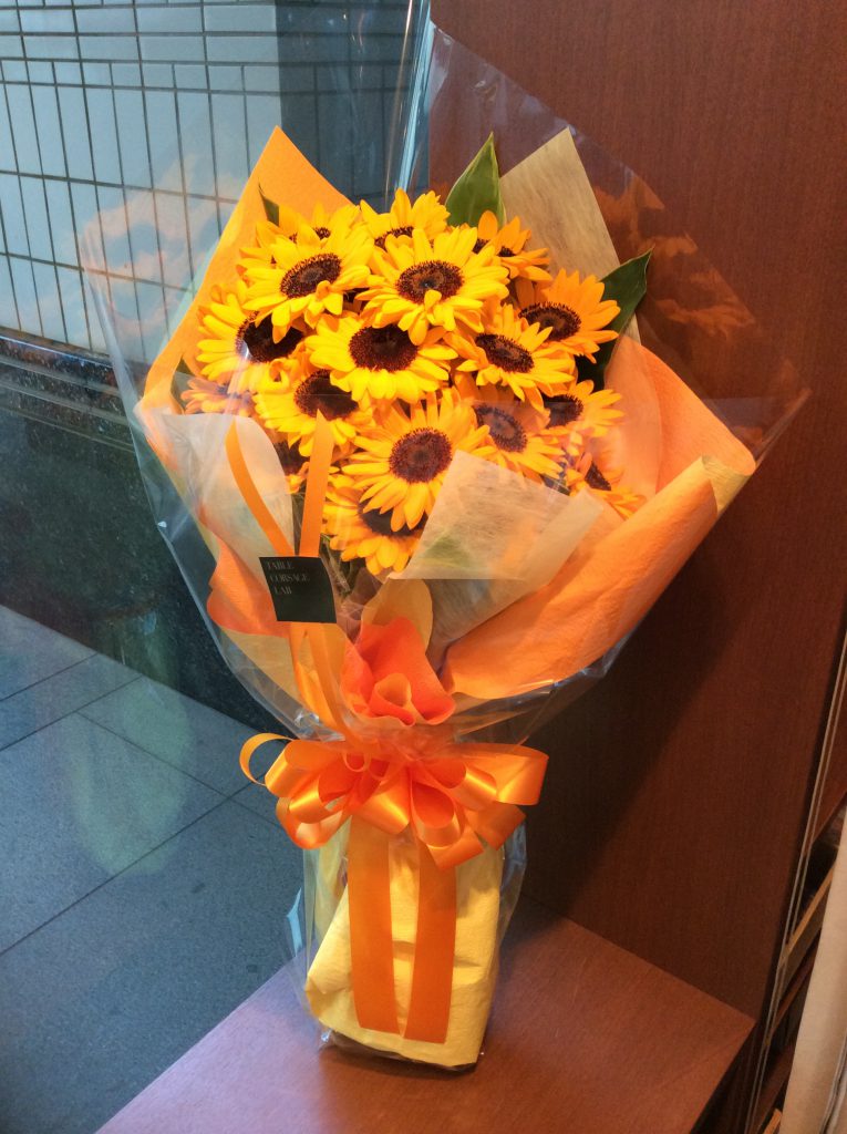 ひまわりの花束 ウエディングフラワー 花 フラワーギフト ティーエムフローラ